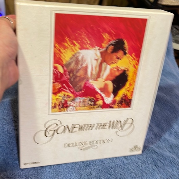 Gone With The Wind Deluxe Edition VHS tapes! In VERY GOOD SHAPE! - Picture 3 of 15
